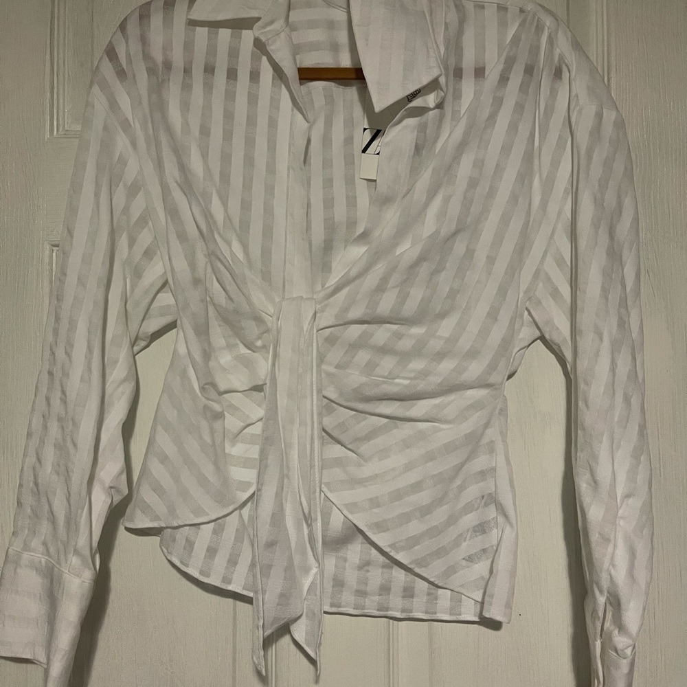 Zara button down stylish top white new